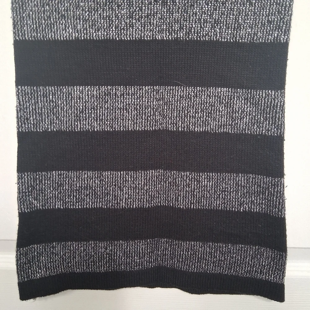 Hearts n Crush Girl's Black & Sparkly Silver Sweater Dress  Size S (7-8)     13